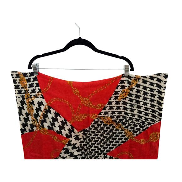 Red Silky Feel Scarf Multi Pattern Houndstooth Chain Links 100% Nylon Oblong - Picture 3 of 7
